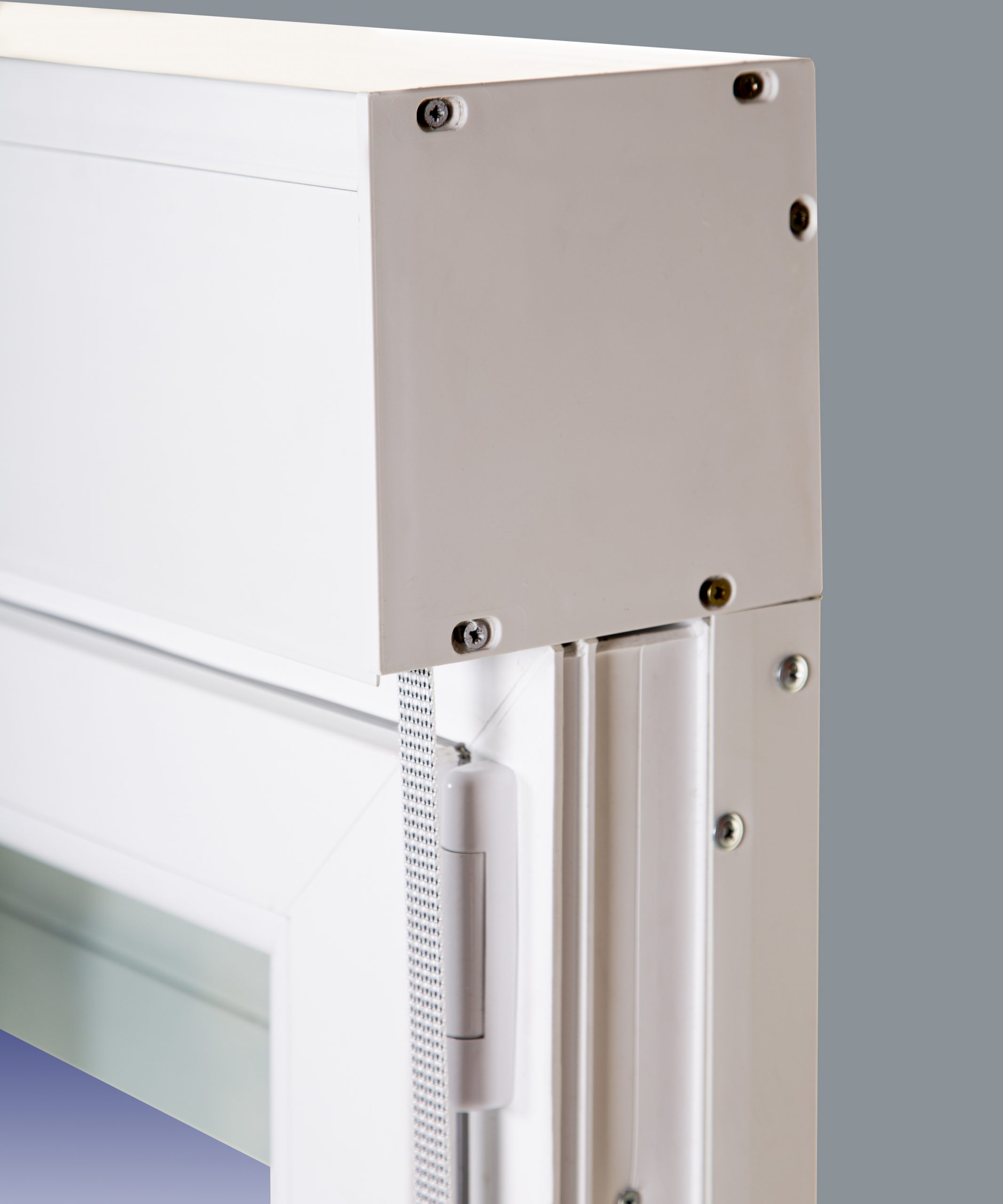 Balconera PVC Practicable Oscilobatiente Derecha con Persiana (PVC)  800X2185 1h (marco y cajón persiana en kit)